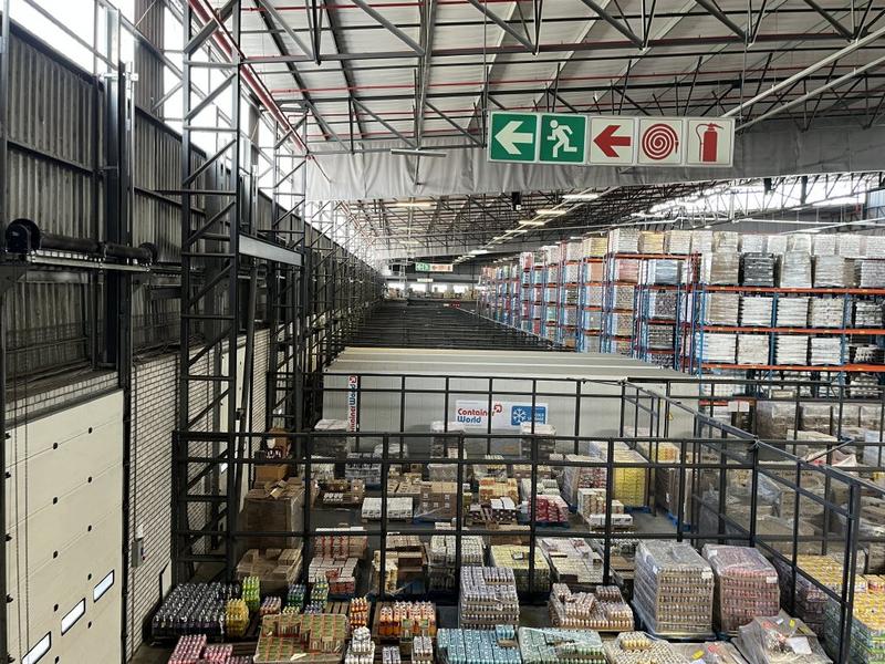 To Let commercial Property for Rent in Montague Gardens Western Cape